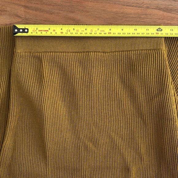 Sezane Naelle Skirt in Olive - Picture 6 of 6